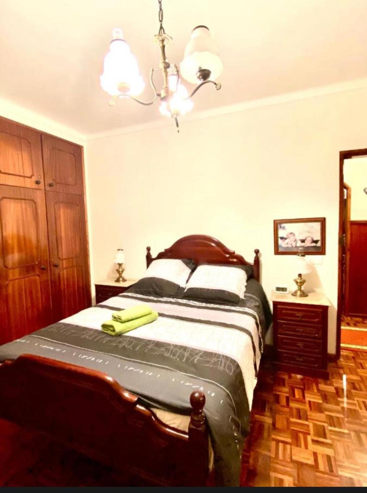 Spray B&B Sitio In Nazare, European Style Exterior photo