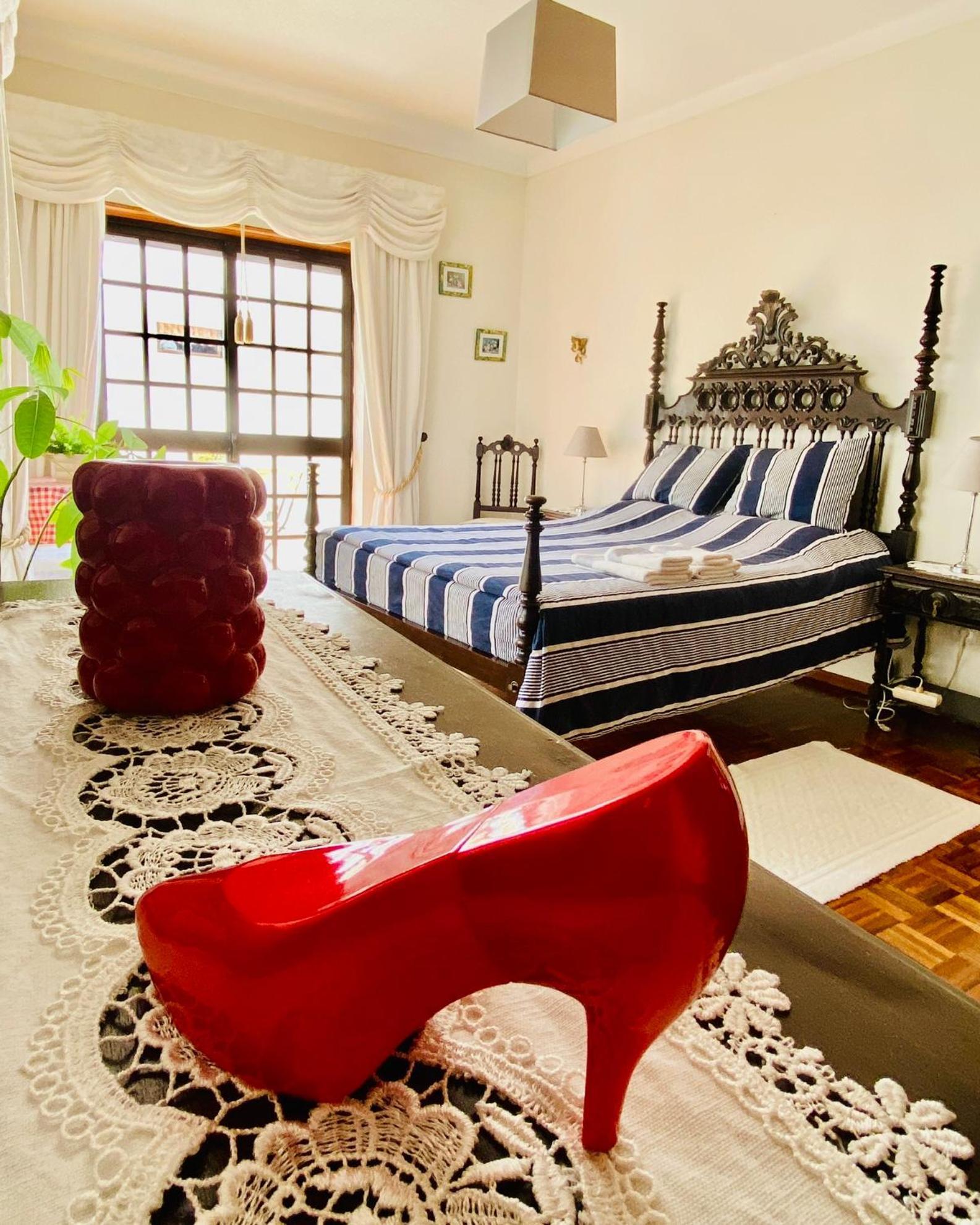 Spray B&B Sitio In Nazare, European Style Exterior photo