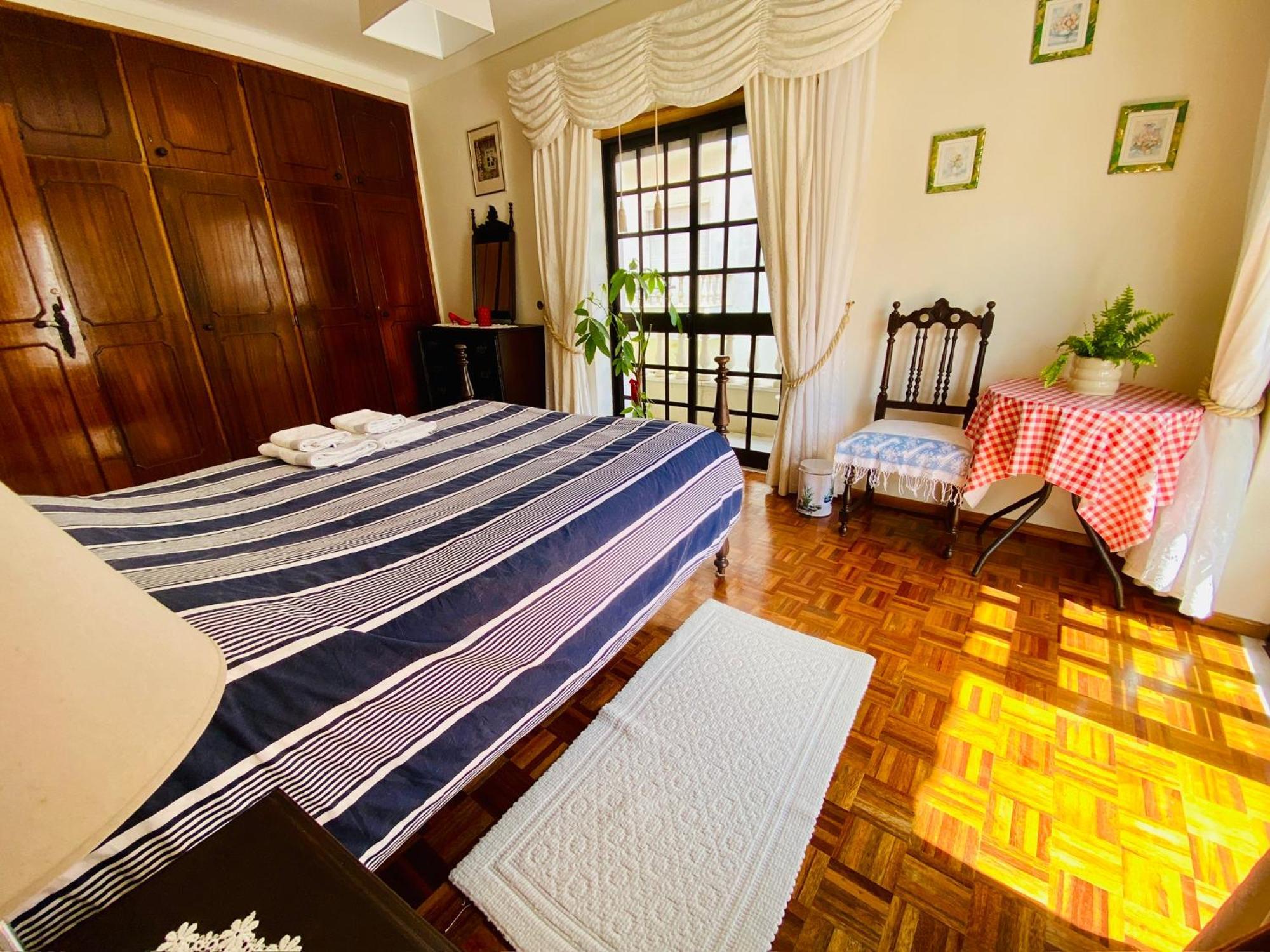 Spray B&B Sitio In Nazare, European Style Exterior photo